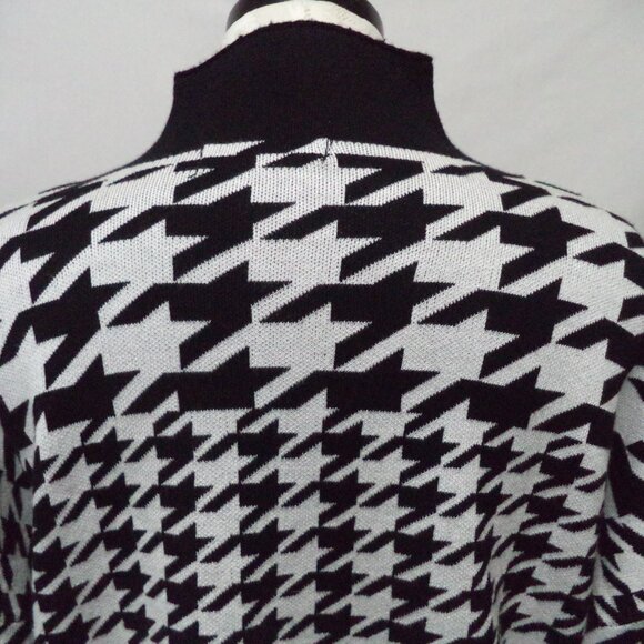 AKIRA Sunglasses Red Lips Lady mock neck knit sweater top Size Sz Medium Md M - Picture 14 of 16